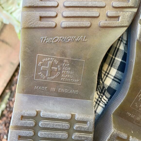 Dr Martens England Plaid Vegetarian Grunge Combat BootsWomen's 8 US 6 UK - Picture 11 of 15